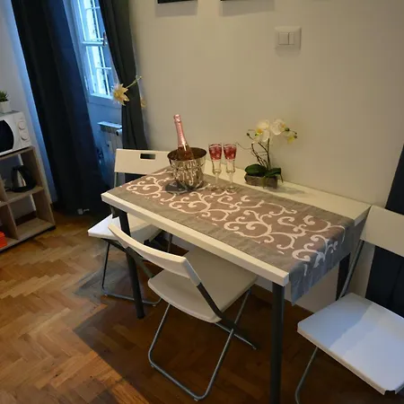 شقة Charme De Vatican